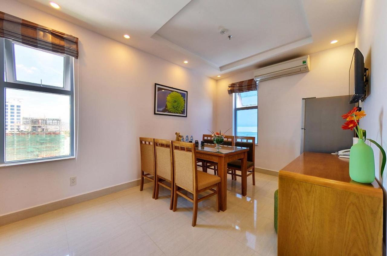 Richico Garden Beach Hotel Дананг Экстерьер фото