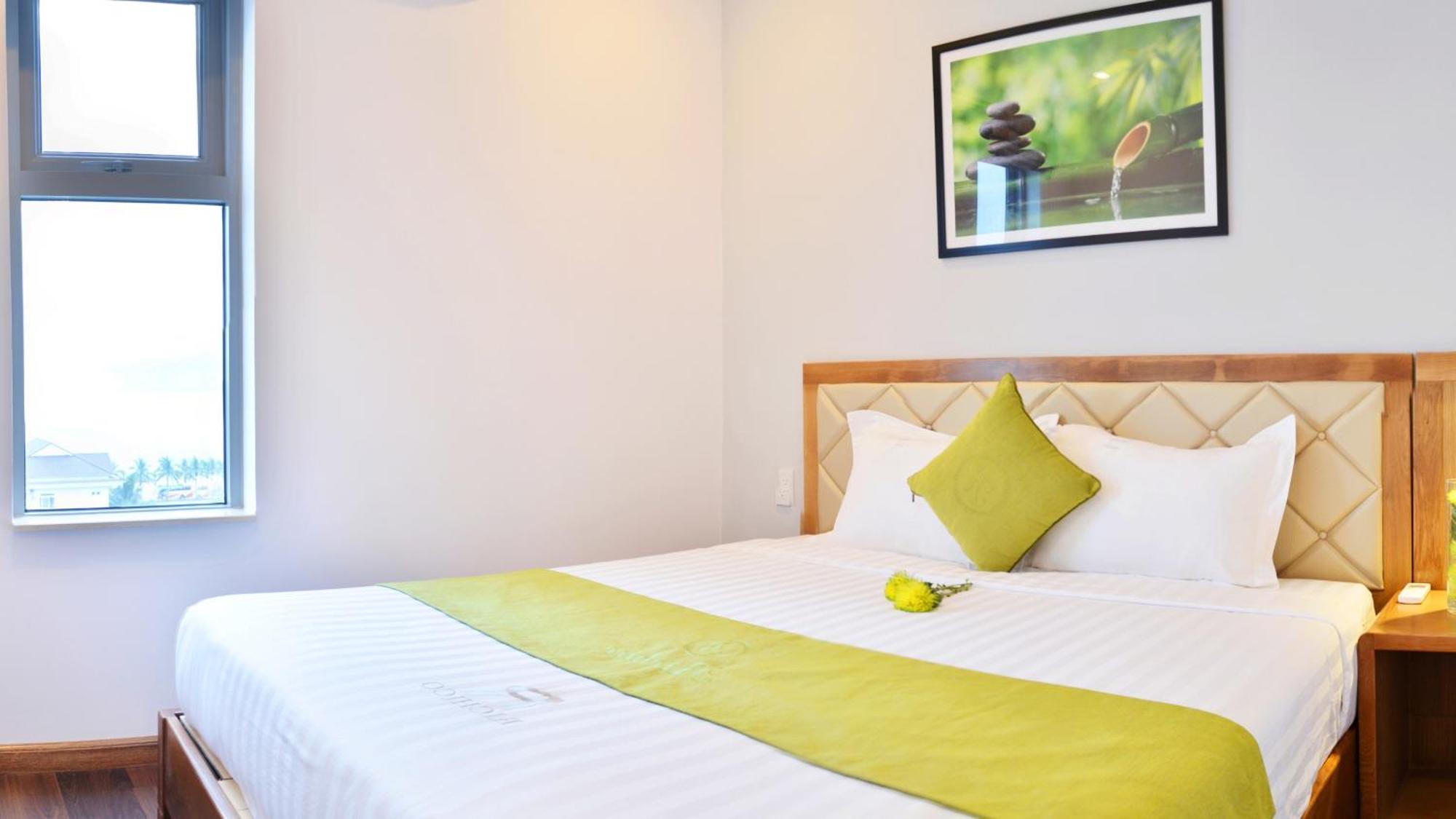 Richico Garden Beach Hotel Дананг Экстерьер фото